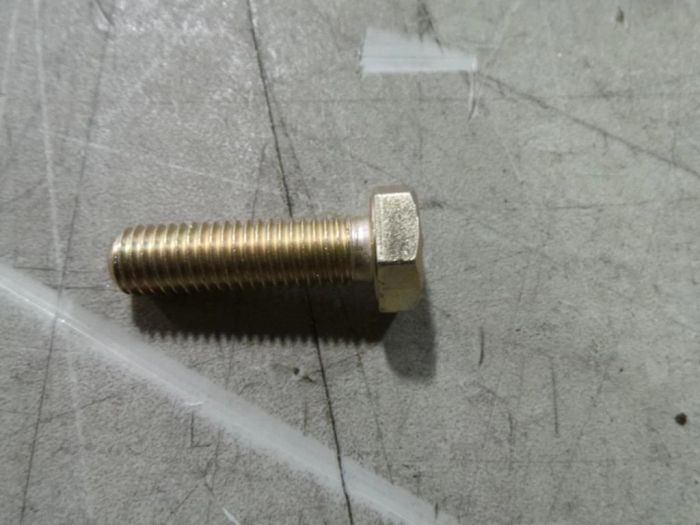 Болт (9706704) Оригінал